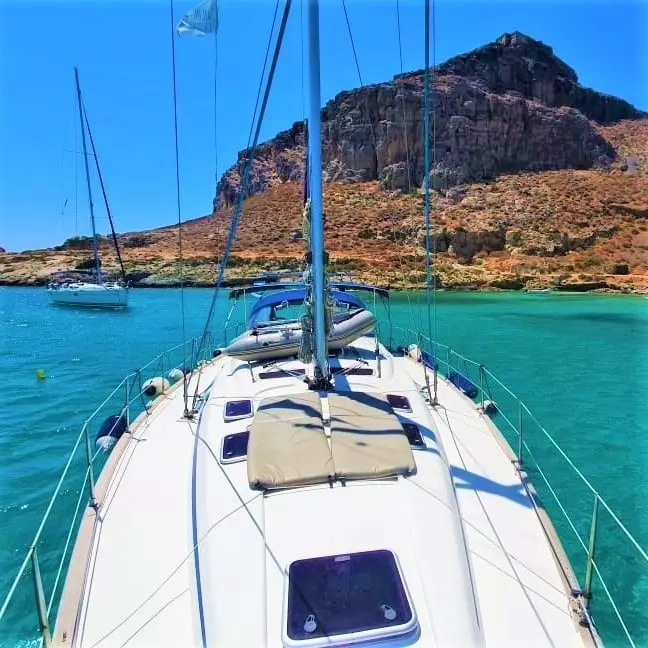Book a yacht in Gramvousa